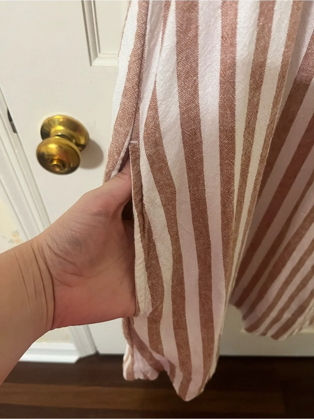 Old Navy Sleeveless Brown & White Striped Women's Dress - Picture 2 of 5